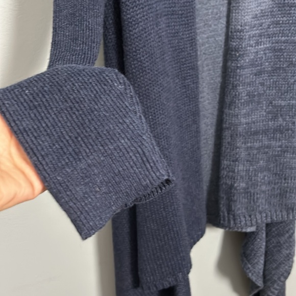 Calvin Klein Wrap Blue Asymmetrical Open Front Sweater size Large - Picture 10 of 16